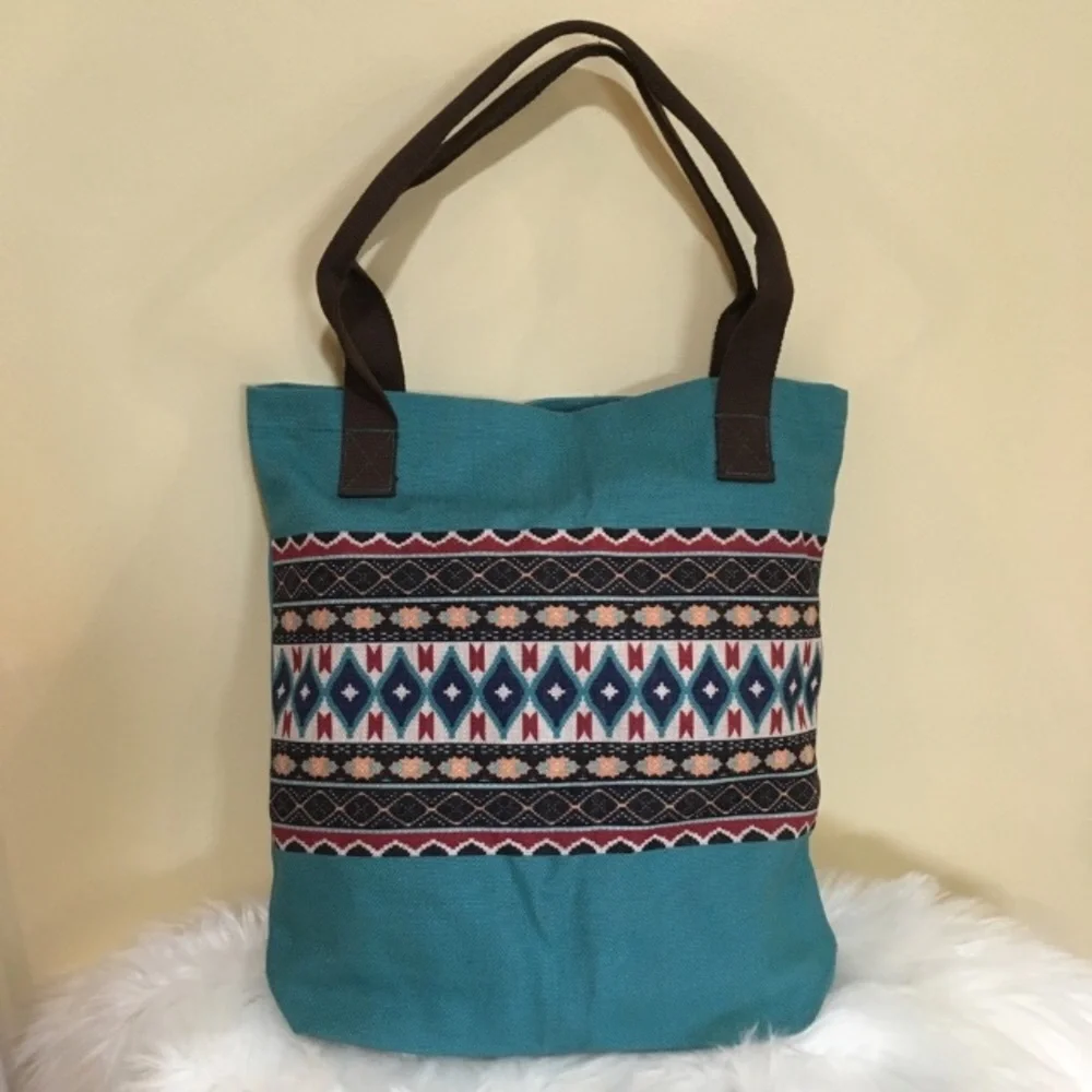 Oversized North South Geo Print Tote Bag - Picture 5 of 8